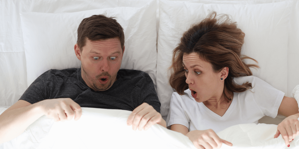 勃起力に驚くカップル