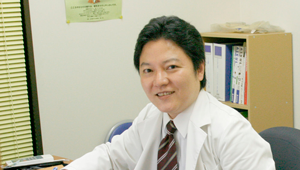 竹越院長画像