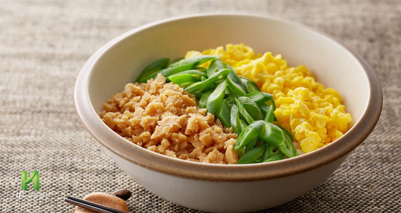 高野豆腐の三色丼 男性のための精の付く料理レシピ集 浜松町第一クリニック