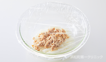 材料を切る